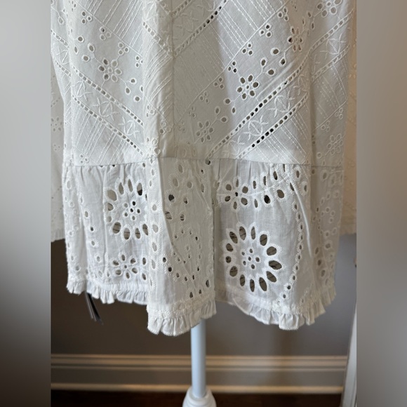 NWT Democracy Eyelet Top - Picture 13 of 15